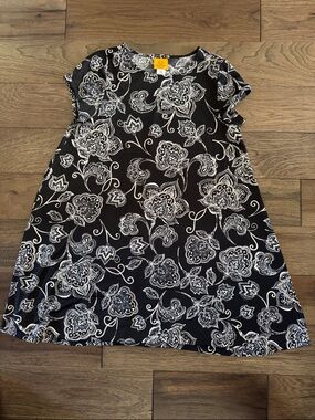 Womens Black & Ivory Floral A-Line Dress Petite